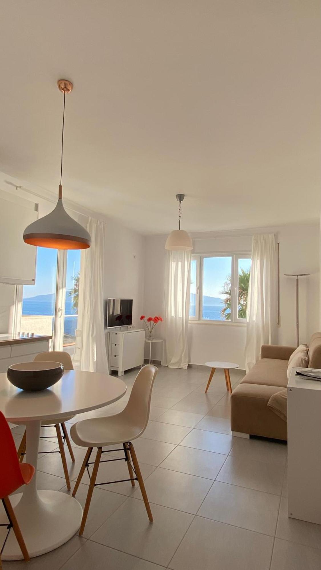 Loli Apartment Luxury White Residence Sarandë Esterno foto